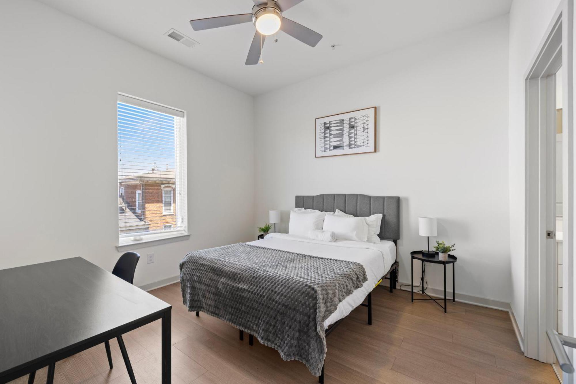 Apartment Modern Nulu 2br Cozysuites 02 *